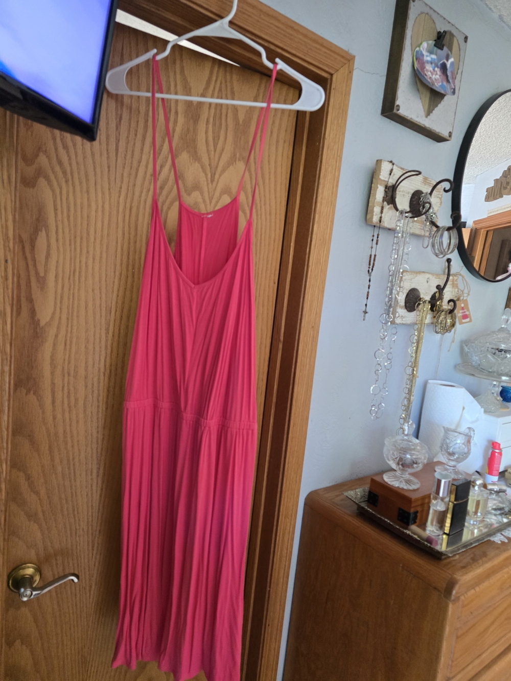 Source Unknown Hot Pink Spaghetti Strap Midi Dress Very Comfortable  Easy Dress